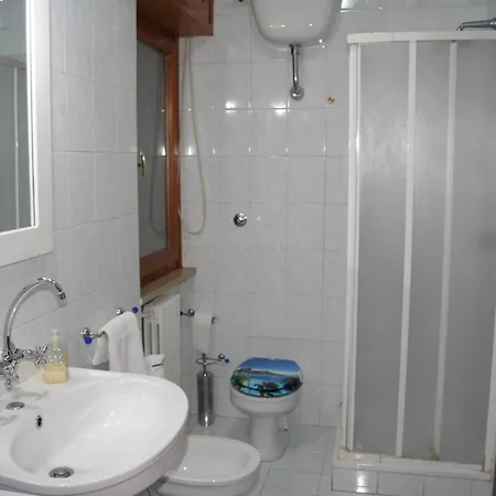 Costa D'amalfi E Cilento Bed & Breakfast