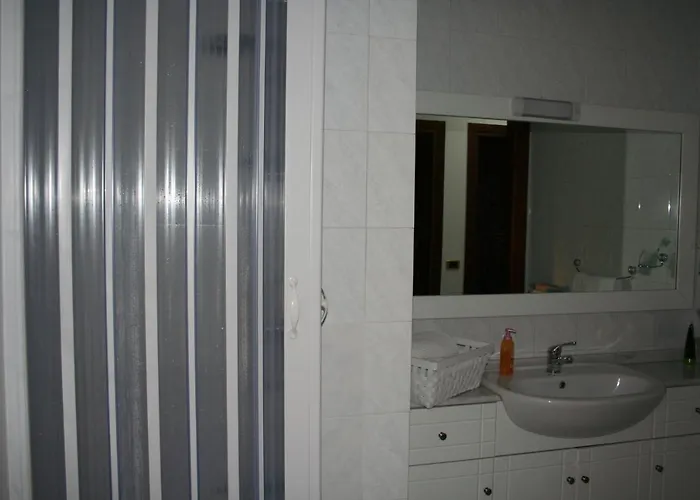 Costa D'amalfi E Cilento Frühstückspension 4*