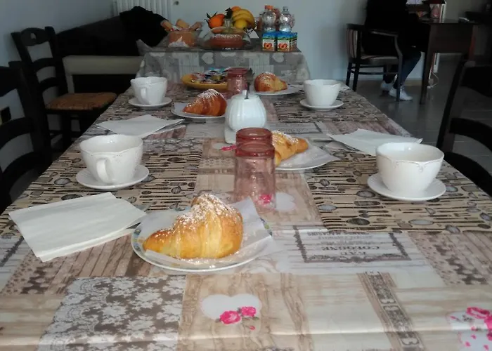 Costa D'amalfi E Cilento Frühstückspension 4*